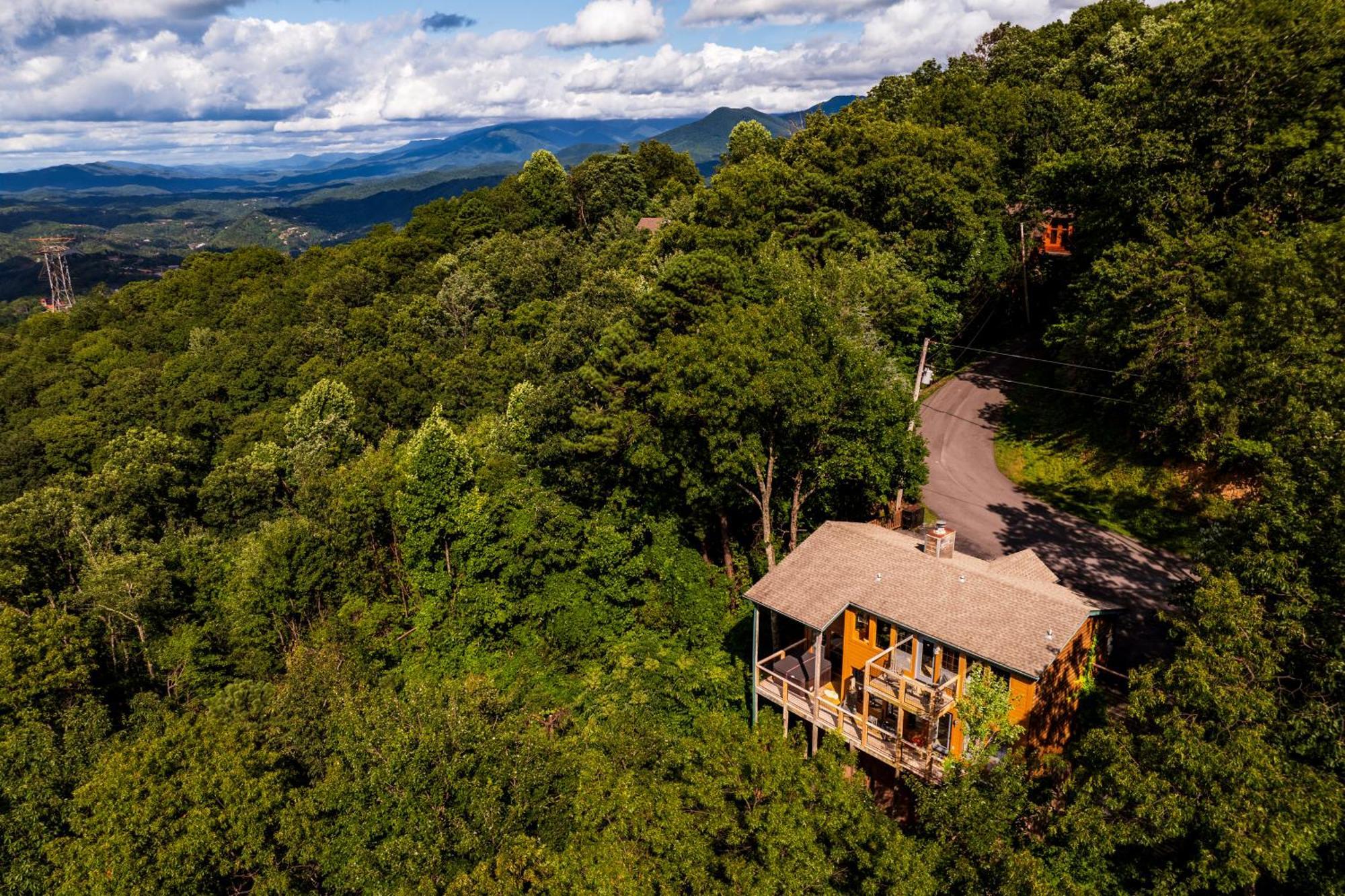 Elevista - Quaint&Private-Views-Hottub-Pooltable-Bears-3 Clubhouse Pools Villa Gatlinburg Buitenkant foto